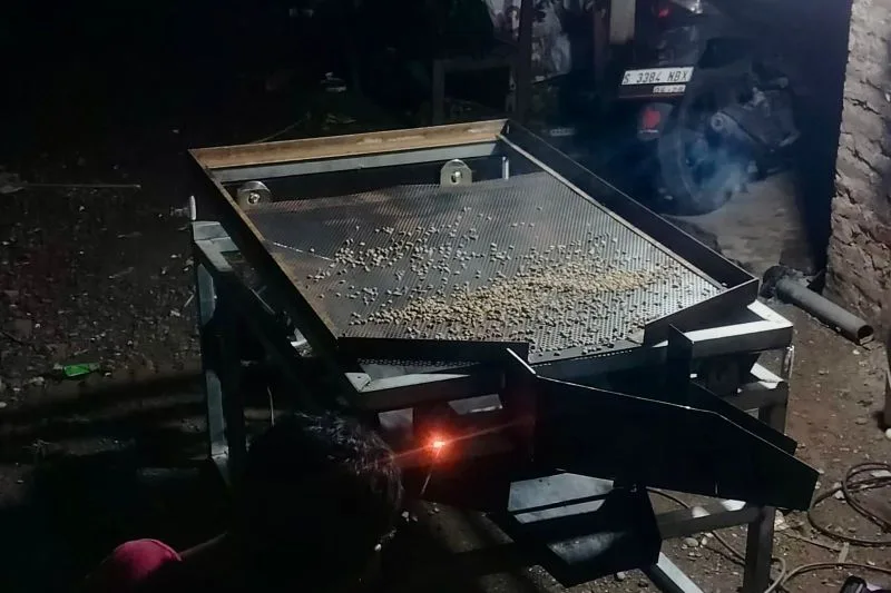 Alat Sortir Biji Kopi